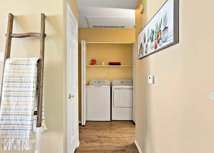Chic Downtown 1br With Pool & Gym * Scottsdale