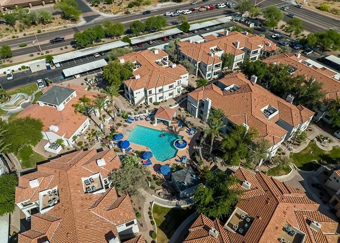 Chic Downtown 1br With Pool & Gym Hébergement de vacances Scottsdale